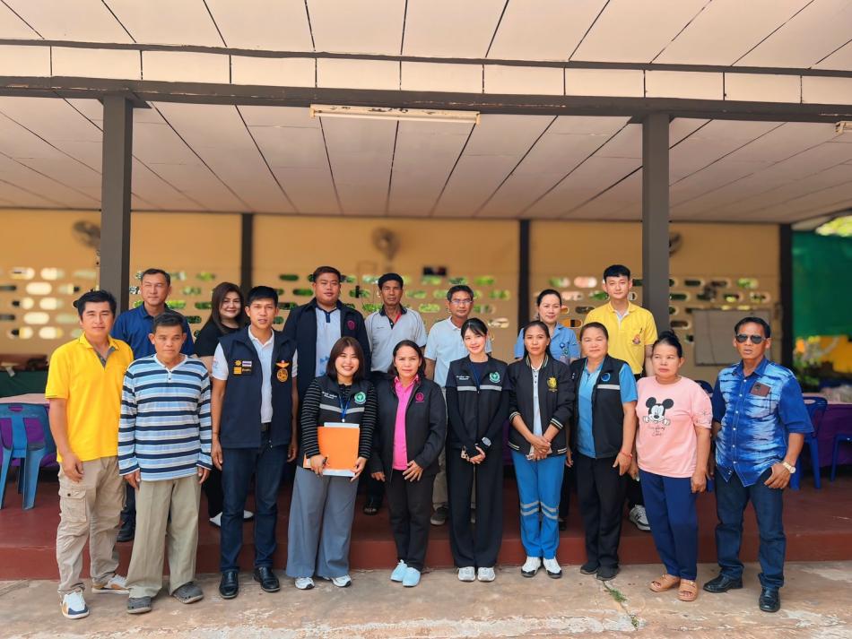 ร่วมประชุมหารือร่วมกับหน่วยงานที่เกี่ยวข้อง เพื่อพิจารณาหาแนวทางความช่วยเหลือและรับเคสดูแล  นายจำแลง มาตราช อายุ 46 ปี บ้านเลขที่ 100 หมู่ที่ 7  ซึ่งเป็นผู้ป่วยอนาถาที่ประสบความเดือดร้อนและต้องการความช่วยเหลือเร่งด่วน