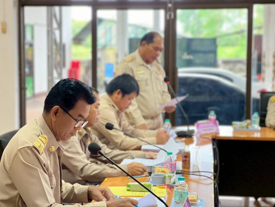 เทศบาลตำบลพังโคนศรีจำปา ประชุมสามัญสมัยที่สาม ครั้งที่1/2568