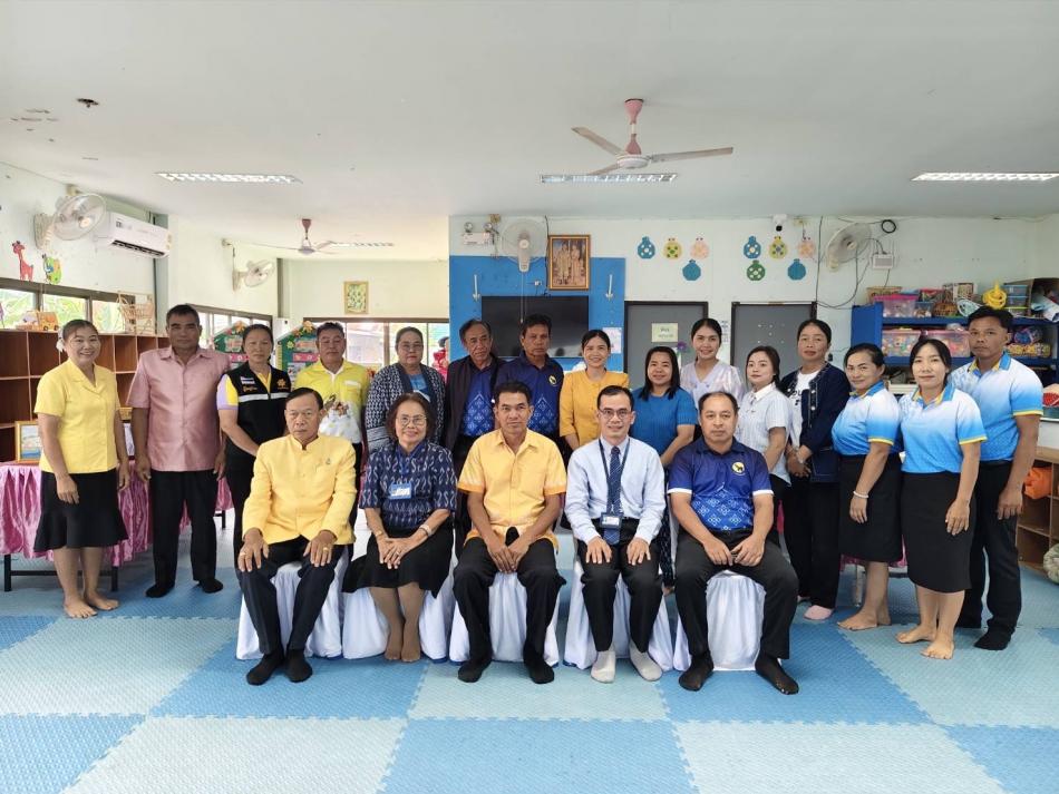 ร่วมต้อนรับคณะกรรมการผู้ประเมินคุณภาพภายนอกสถานศึกษา ณ ศพด.บ้านนาเหมือง